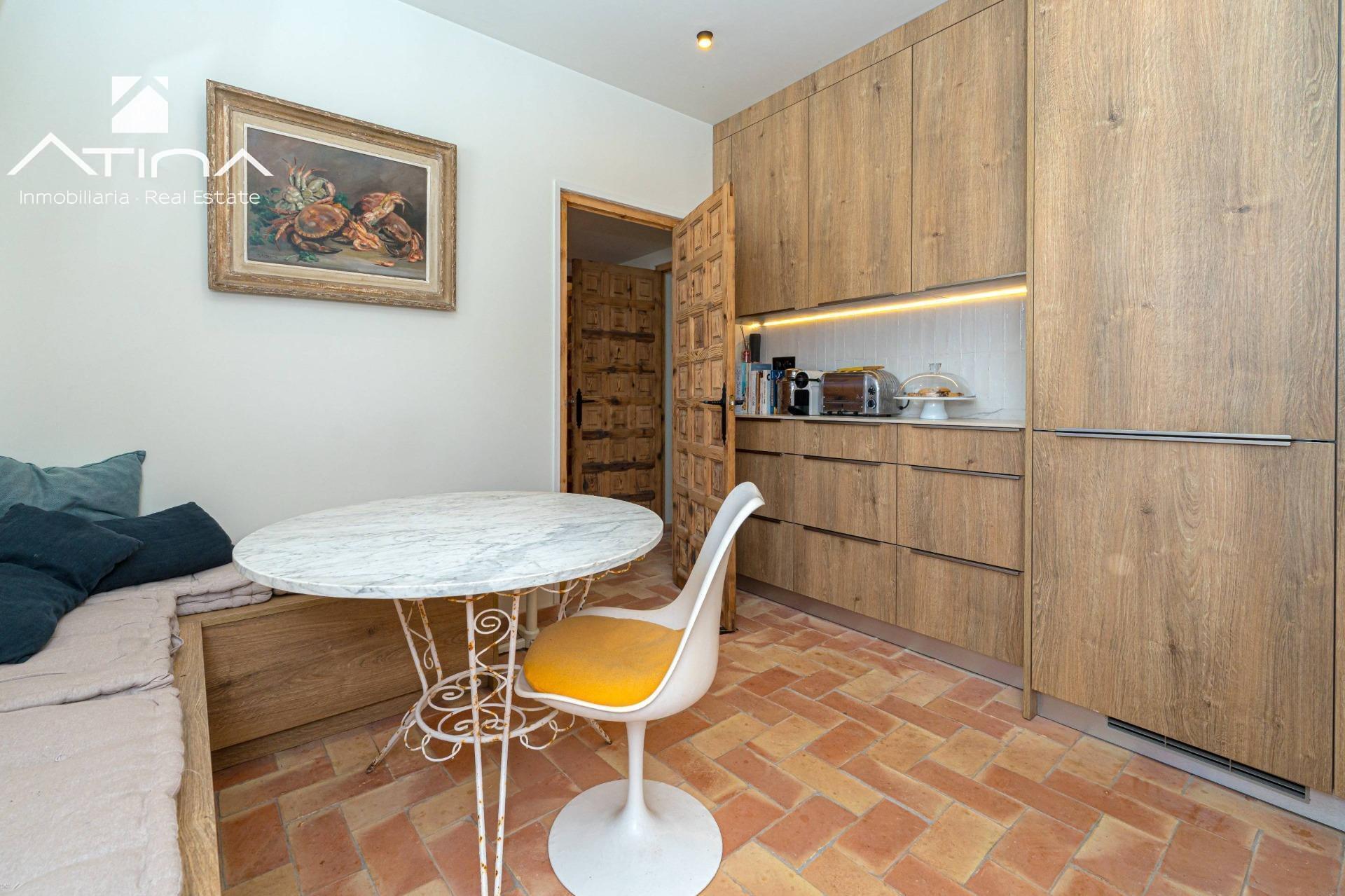 Villa mediterránea reformada en Tosalet