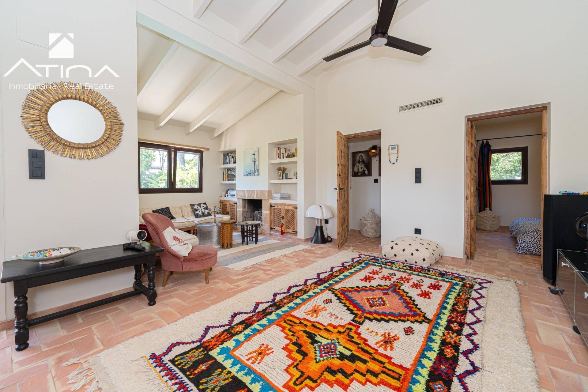 Villa mediterránea reformada en Tosalet