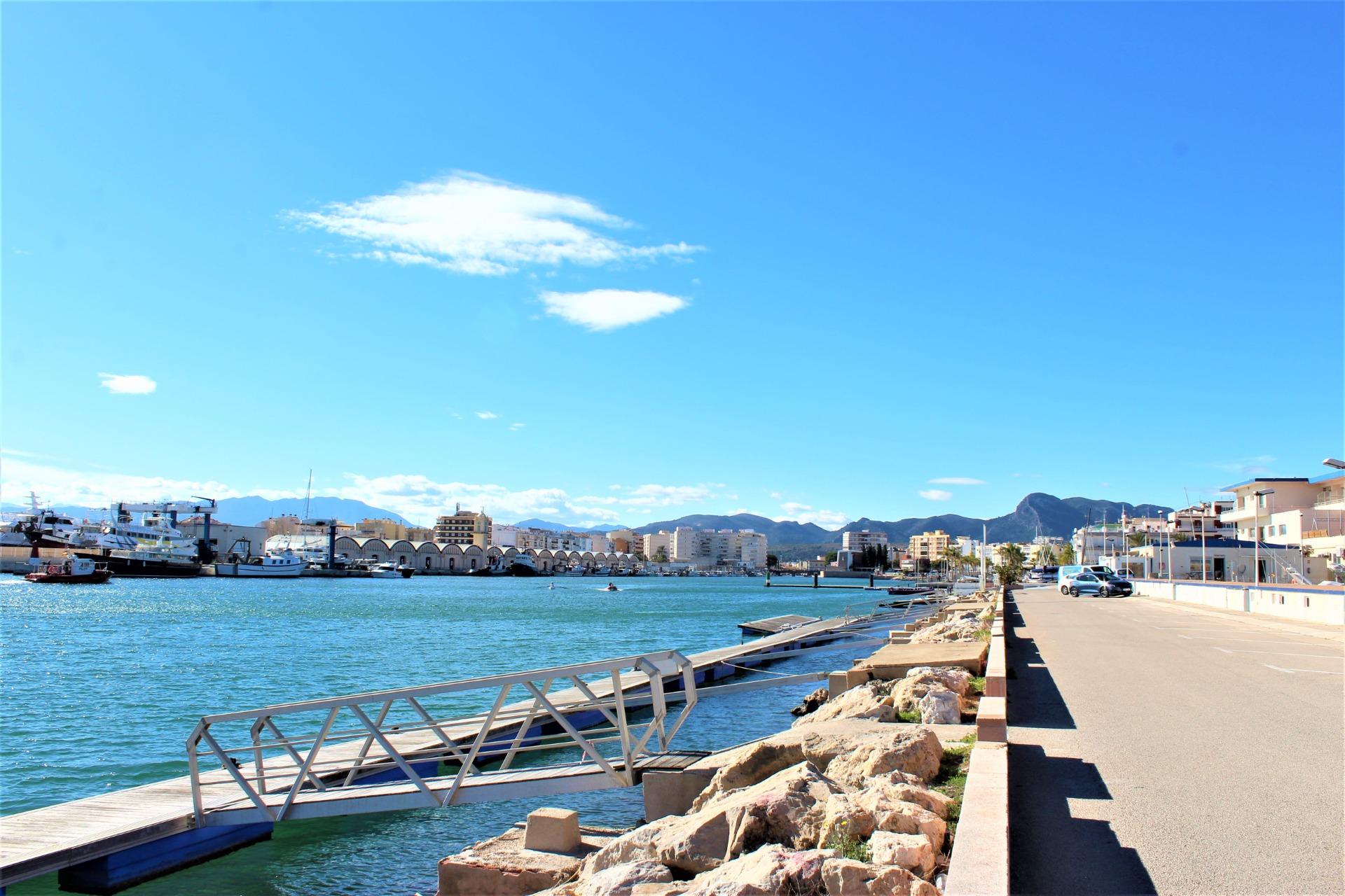 Apartamento ubicado en la tranquila y apreciada zona de Garo de Gandia