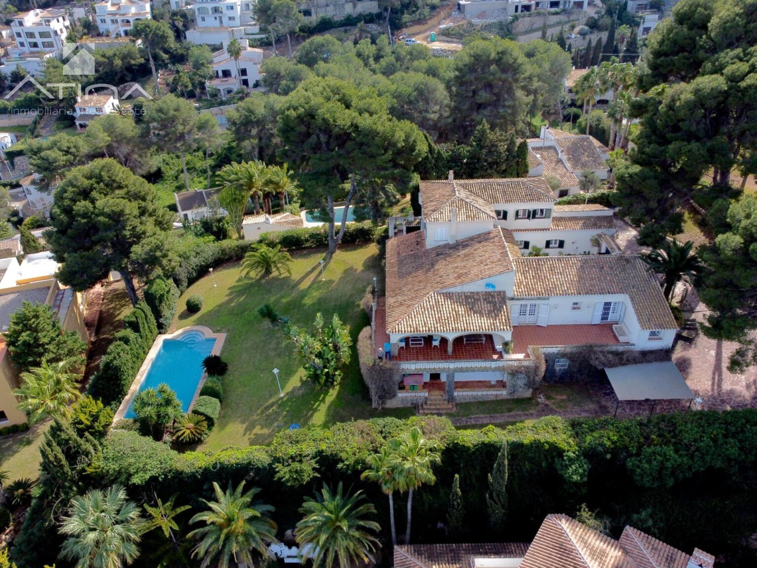 Impresionante villa con vistas increibles al mar en la urbanizacion el Tosalet