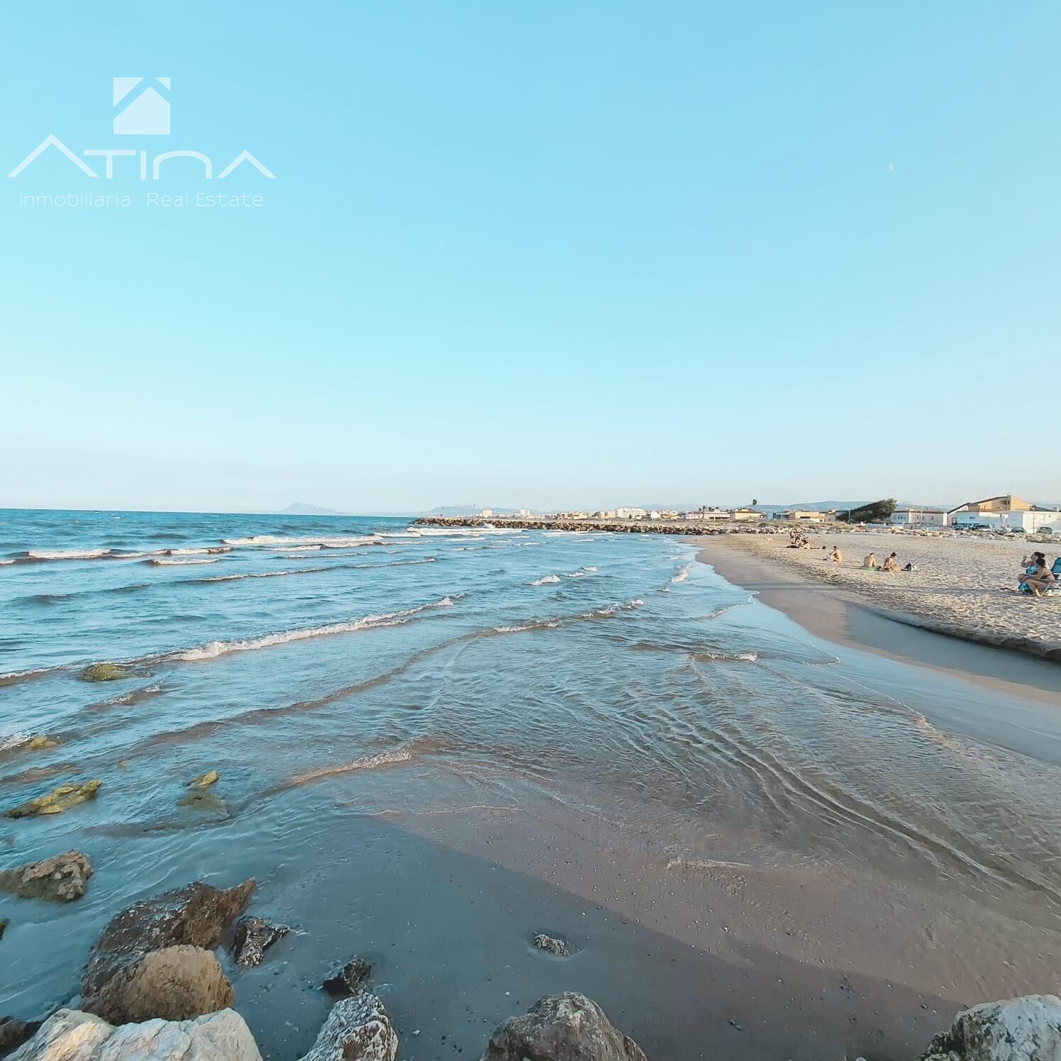 Apartamento ubicado en la tranquila y apreciada zona de Grao de Gandia