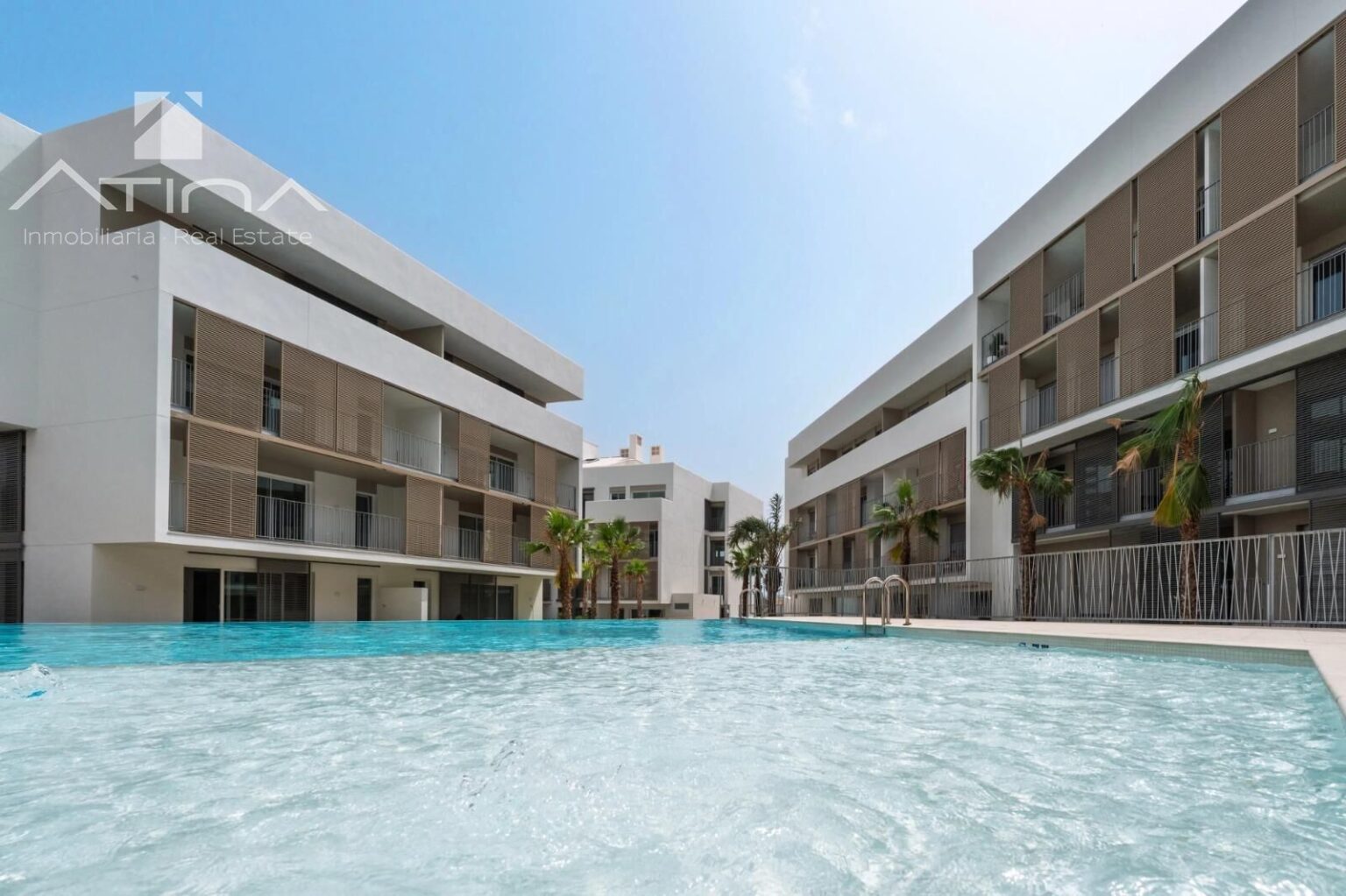 “Residencial Unic: el privilegio de vivir a pocos pasos del Mediterráneo