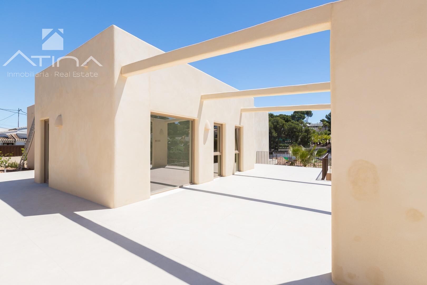 EXCLUSIVA villa de obra nueva en El Tosalet