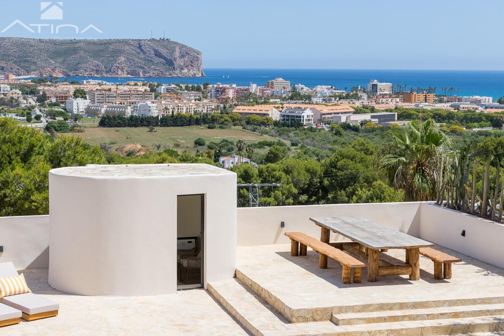 Villa de lujo con vistas panorámicas al mar en venta | Piscina