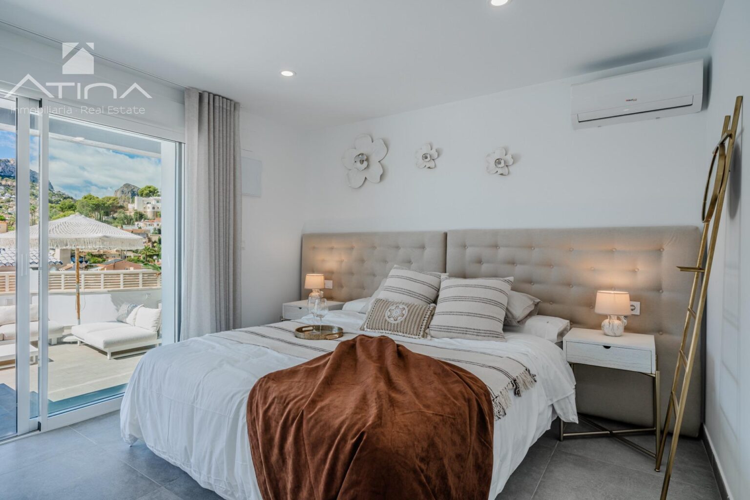 VILLA MEDITERRÁNEA EN CALPE
