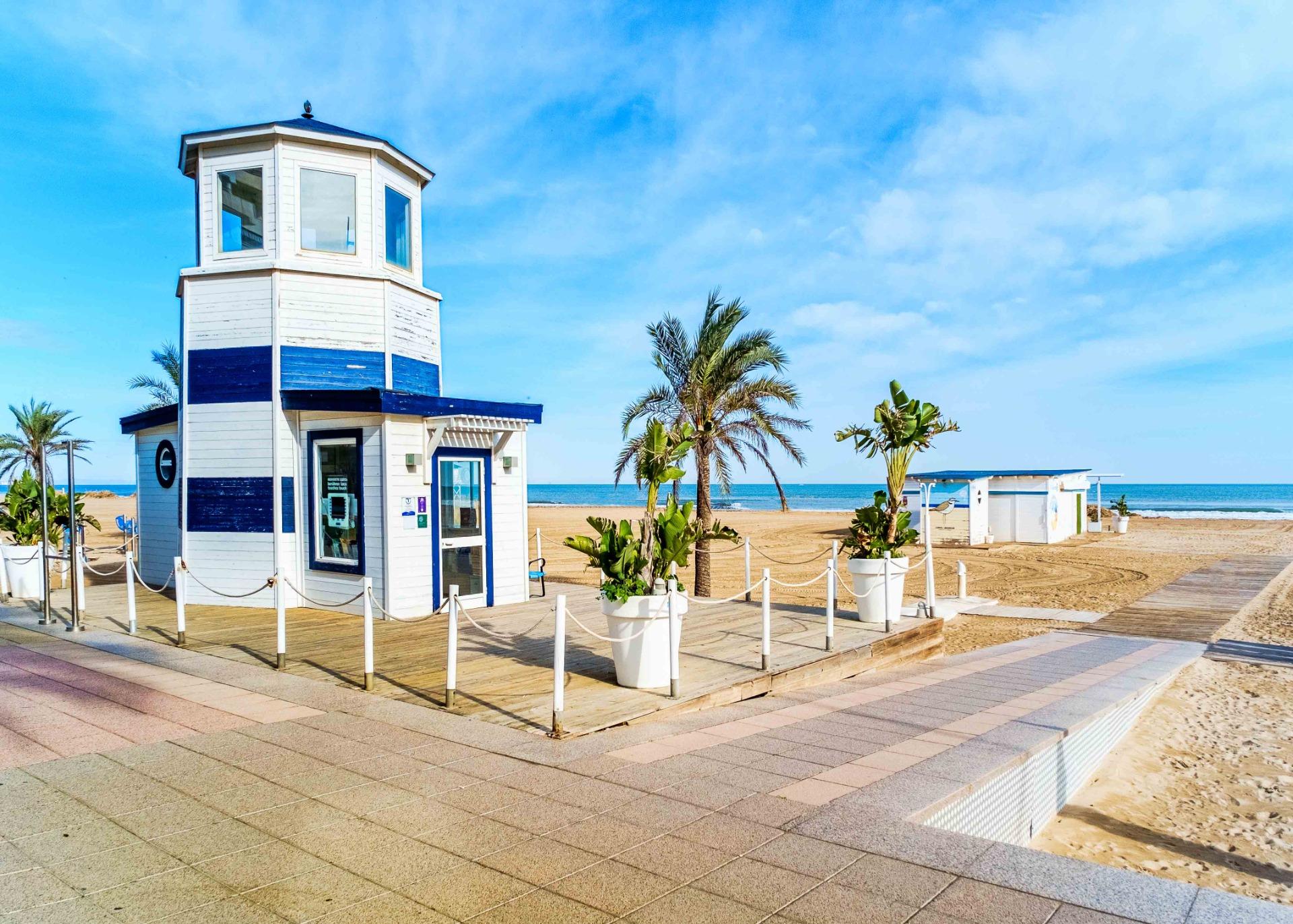 Apartamento en segunda linea de playa Gandia con vistas al mar