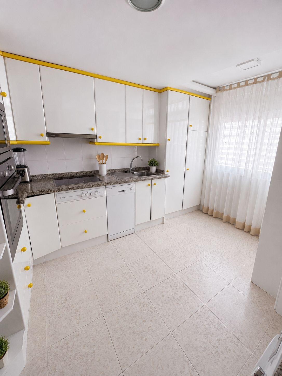 Apartamento en segunda linea de playa Gandia con vistas al mar