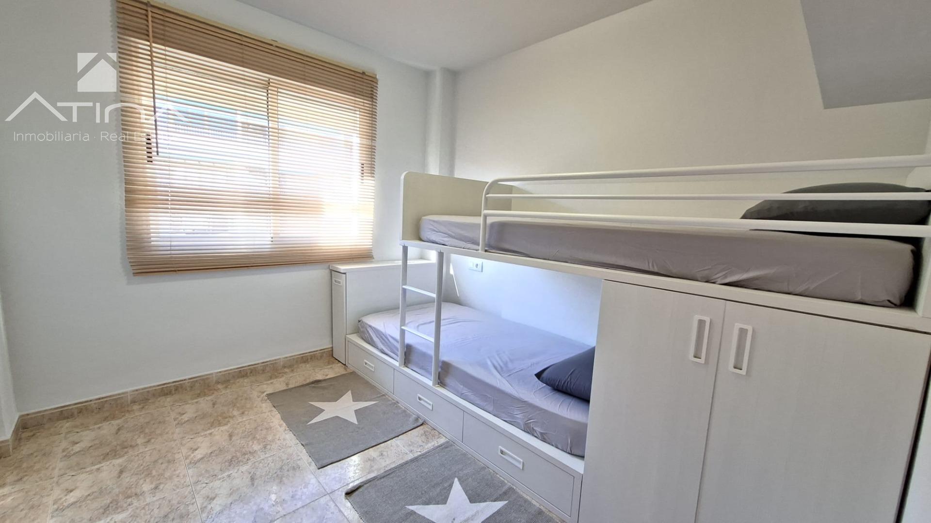 Apartamento en 3ª línea de la platade Daimús; el lujo de vivir frente al Mediterráneo