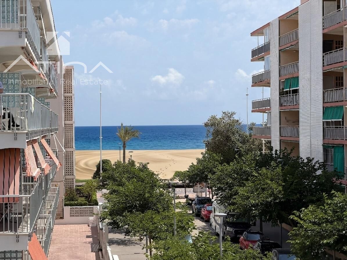 Apartamento en venta en Playa de Gandía a 140 metros del mar