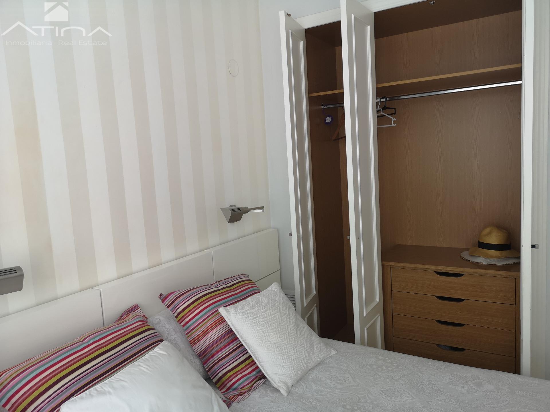 Exclusivo apartamento con vistas al mar en la playa de Daimús