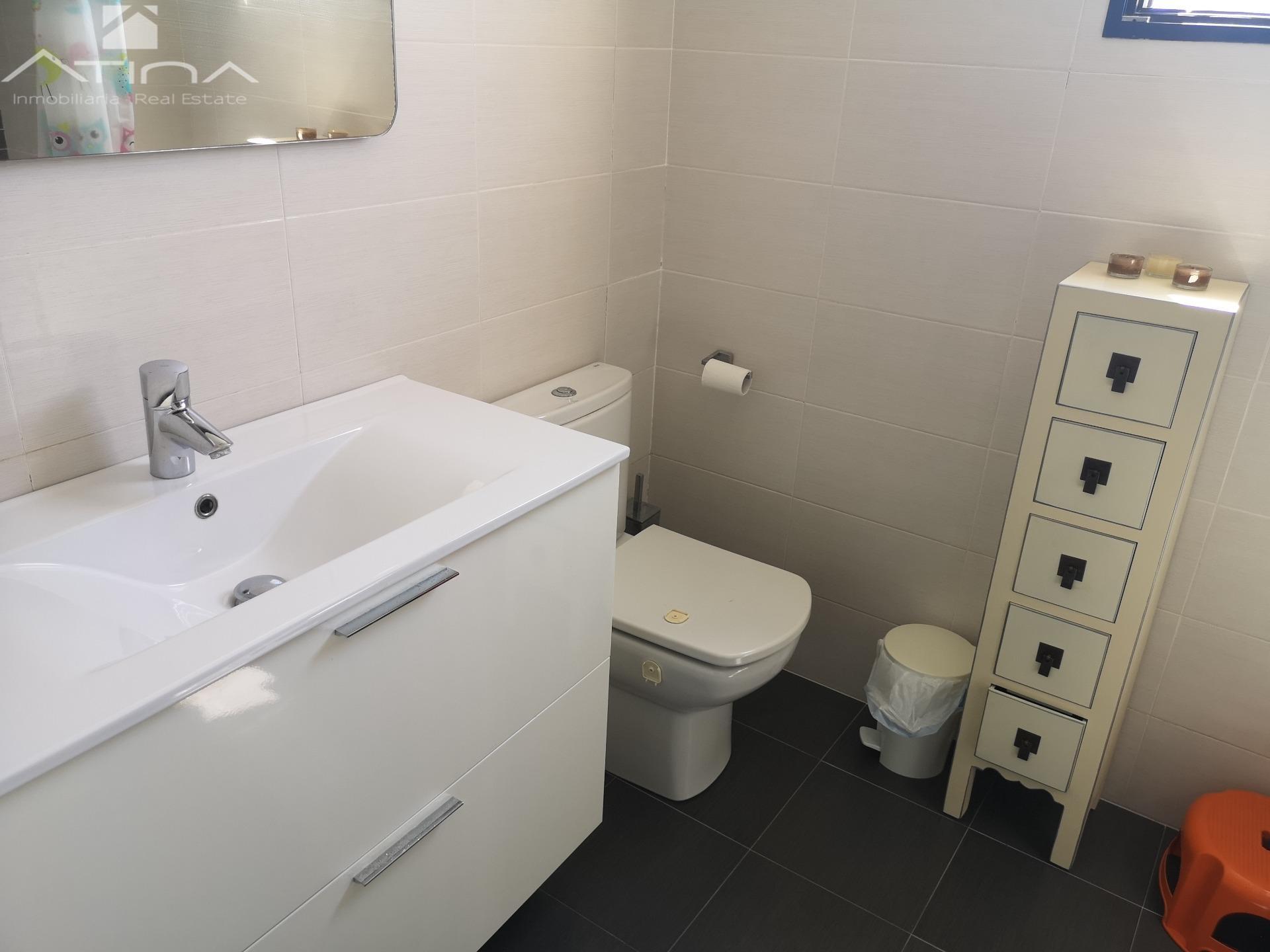 Exclusivo apartamento con vistas al mar en la playa de Daimús