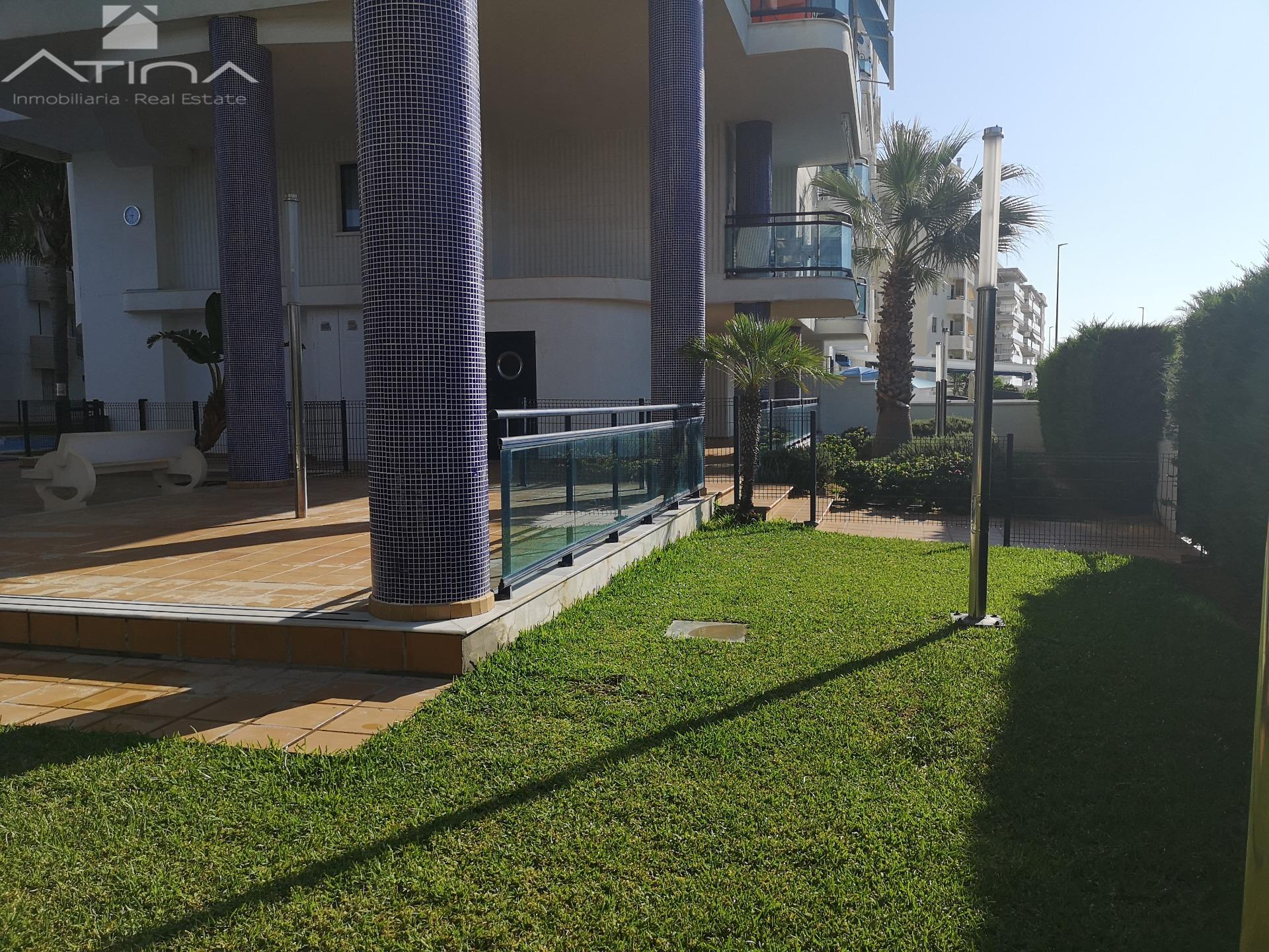 Exclusivo apartamento con vistas al mar en la playa de Daimús