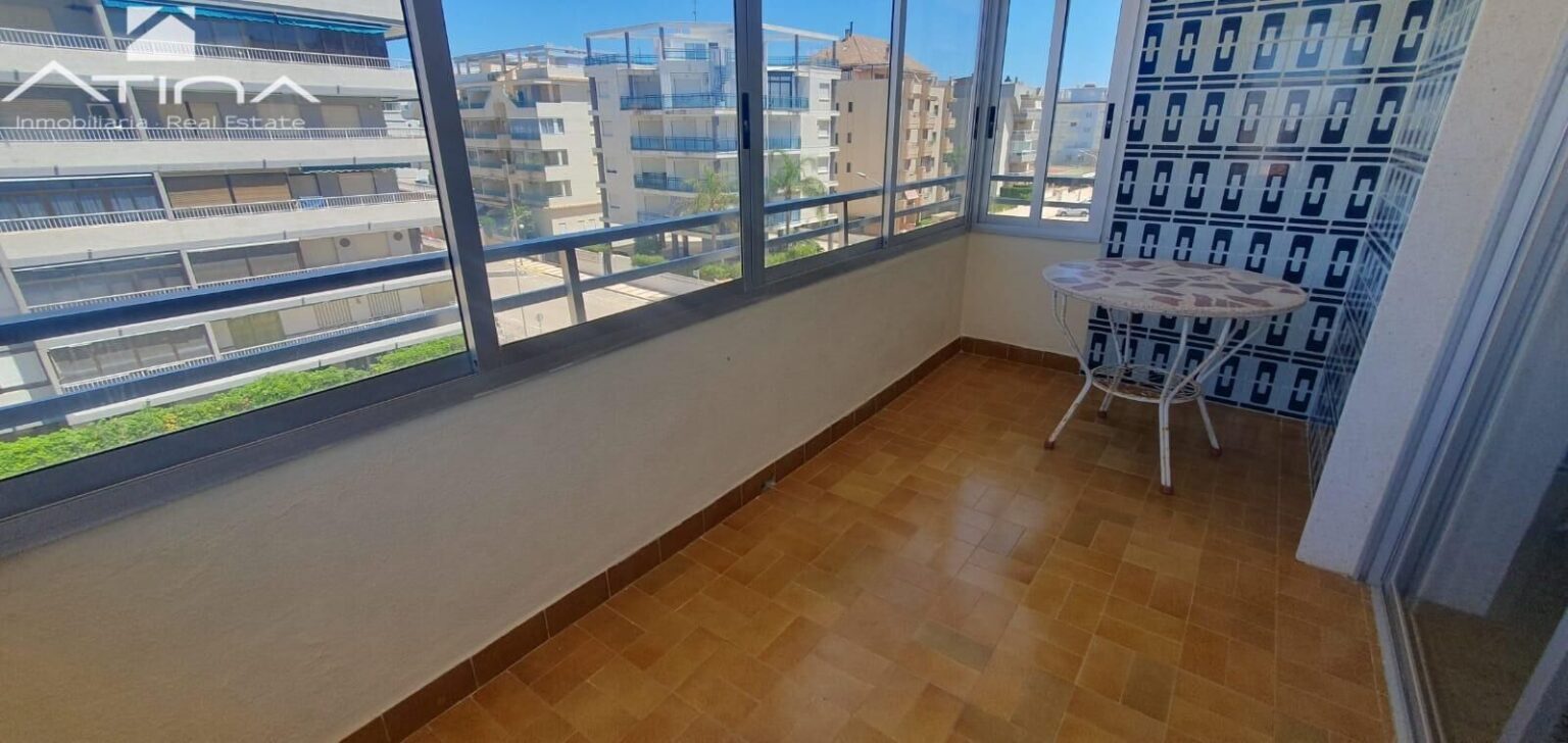 3-Bedroom Apartment for Sale in Playa de Daimús