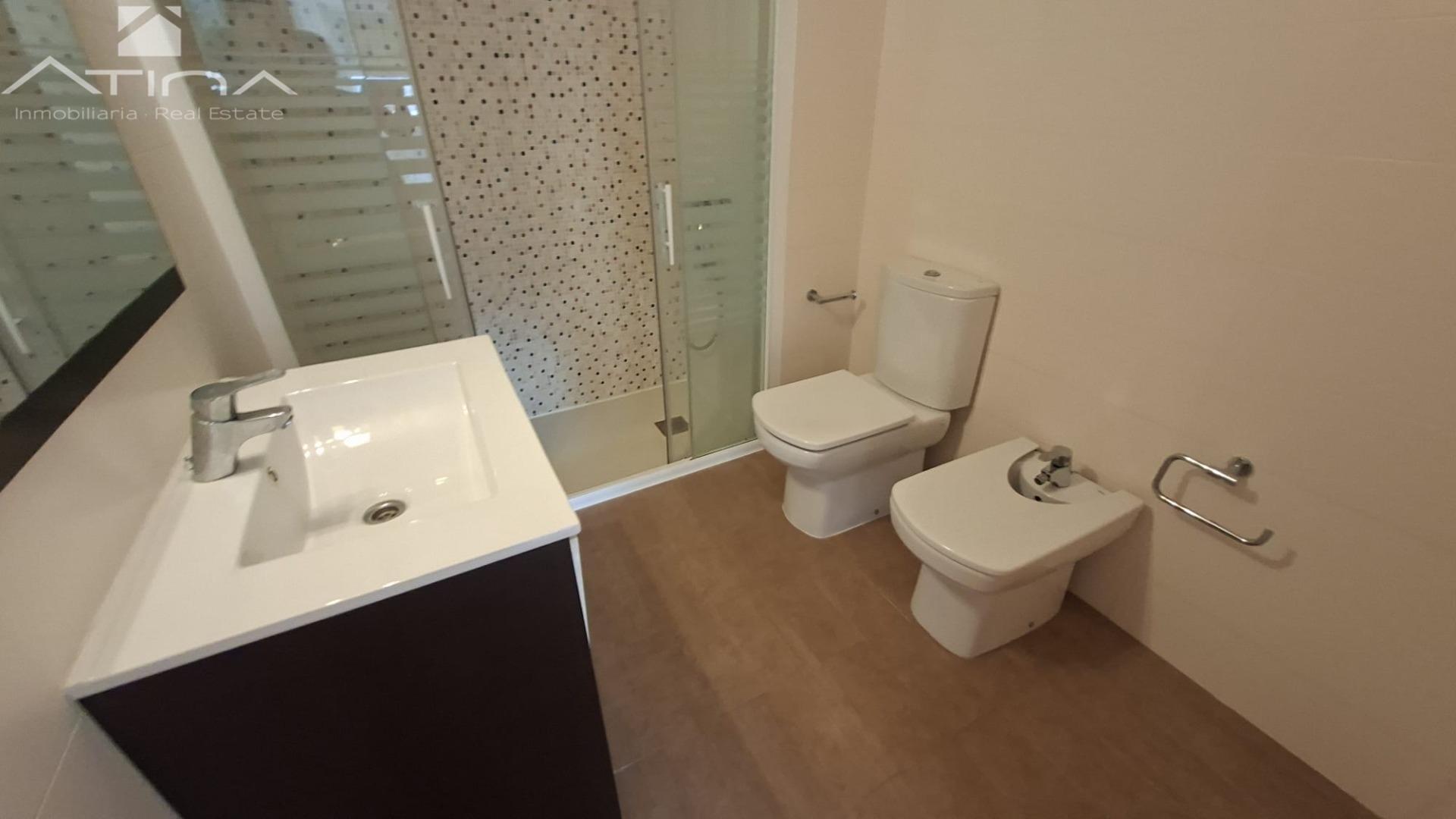 Apartamento reformado en venta en Playa de Daimús