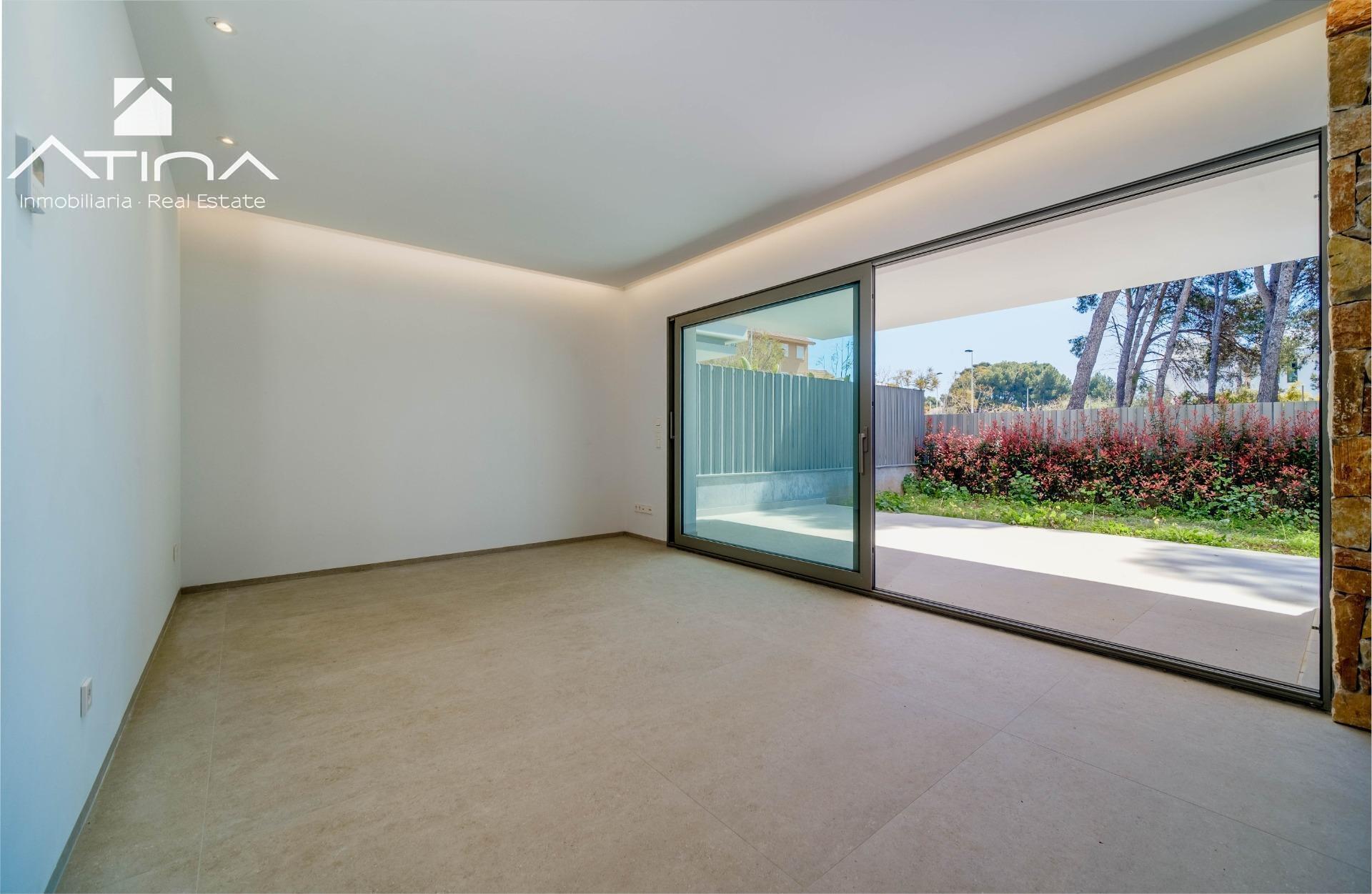 Planta Baja a estrenar en Jávea Primer Montañar segunda línea con Jardín Privado a 200m del mar