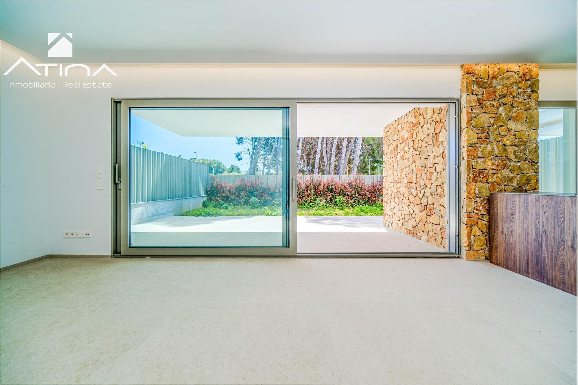 Planta Baja a estrenar en Jávea Primer Montañar segunda línea con Jardín Privado a 200m del mar