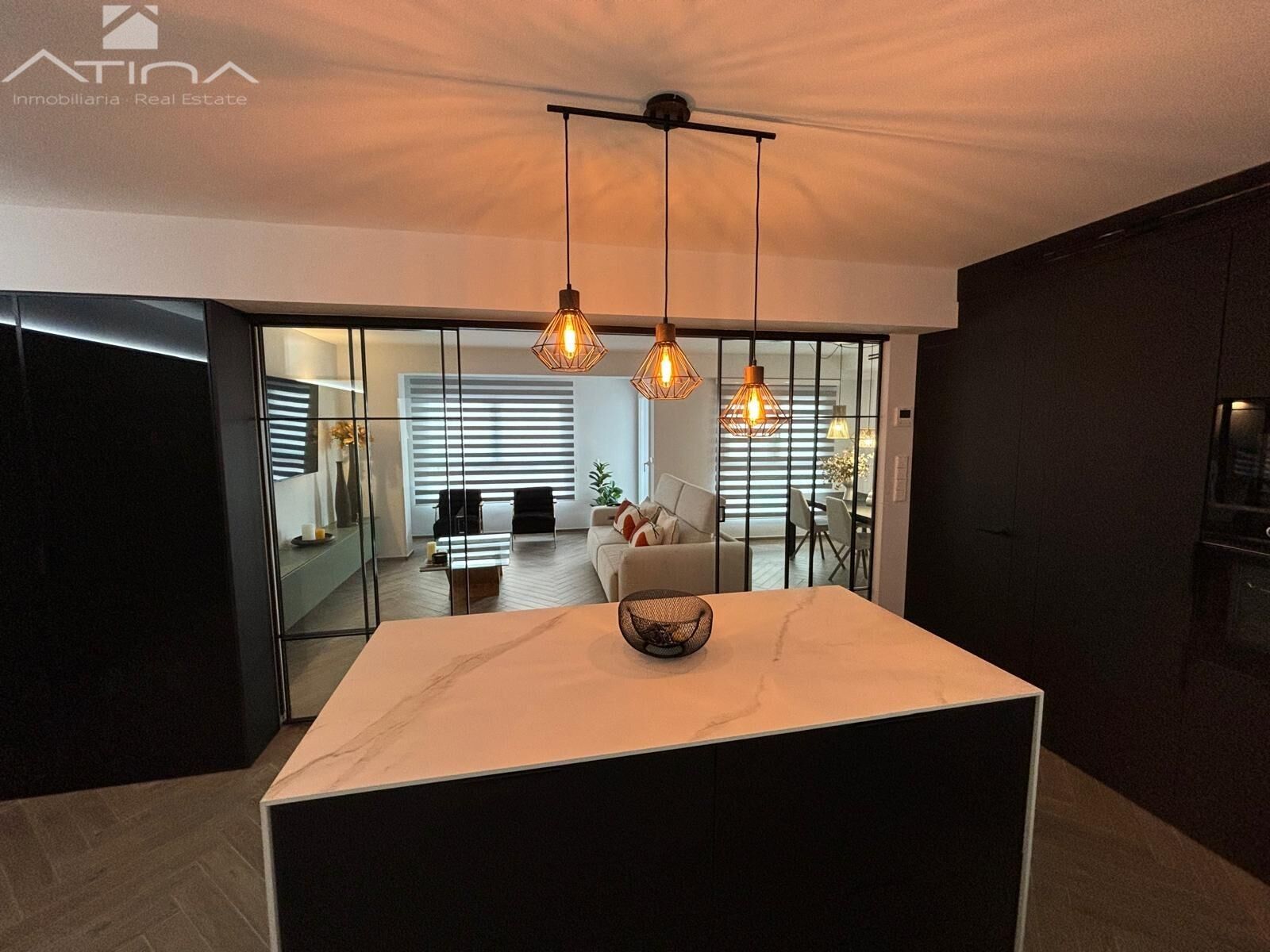 PRECIOSO PISO COMPLETAMENTE REFORMADO EN EL CENTRO DE GANDIA