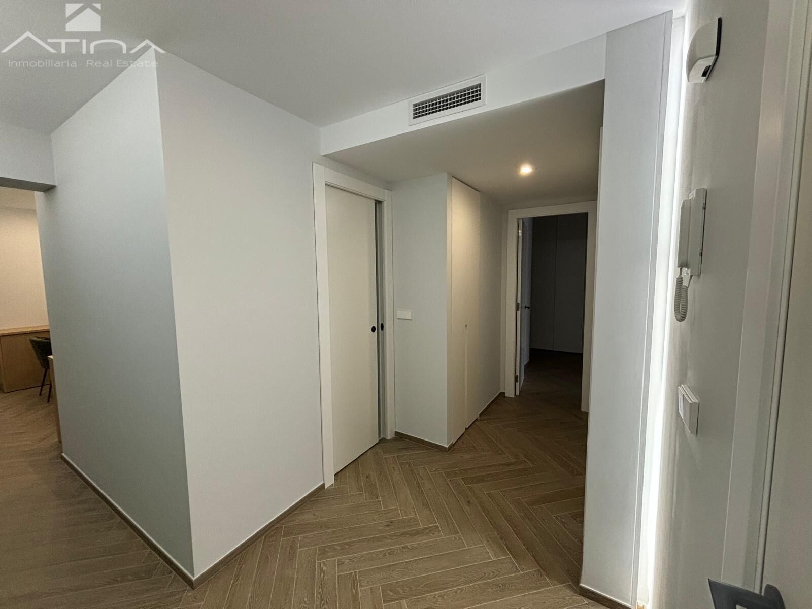 PRECIOSO PISO COMPLETAMENTE REFORMADO EN EL CENTRO DE GANDIA