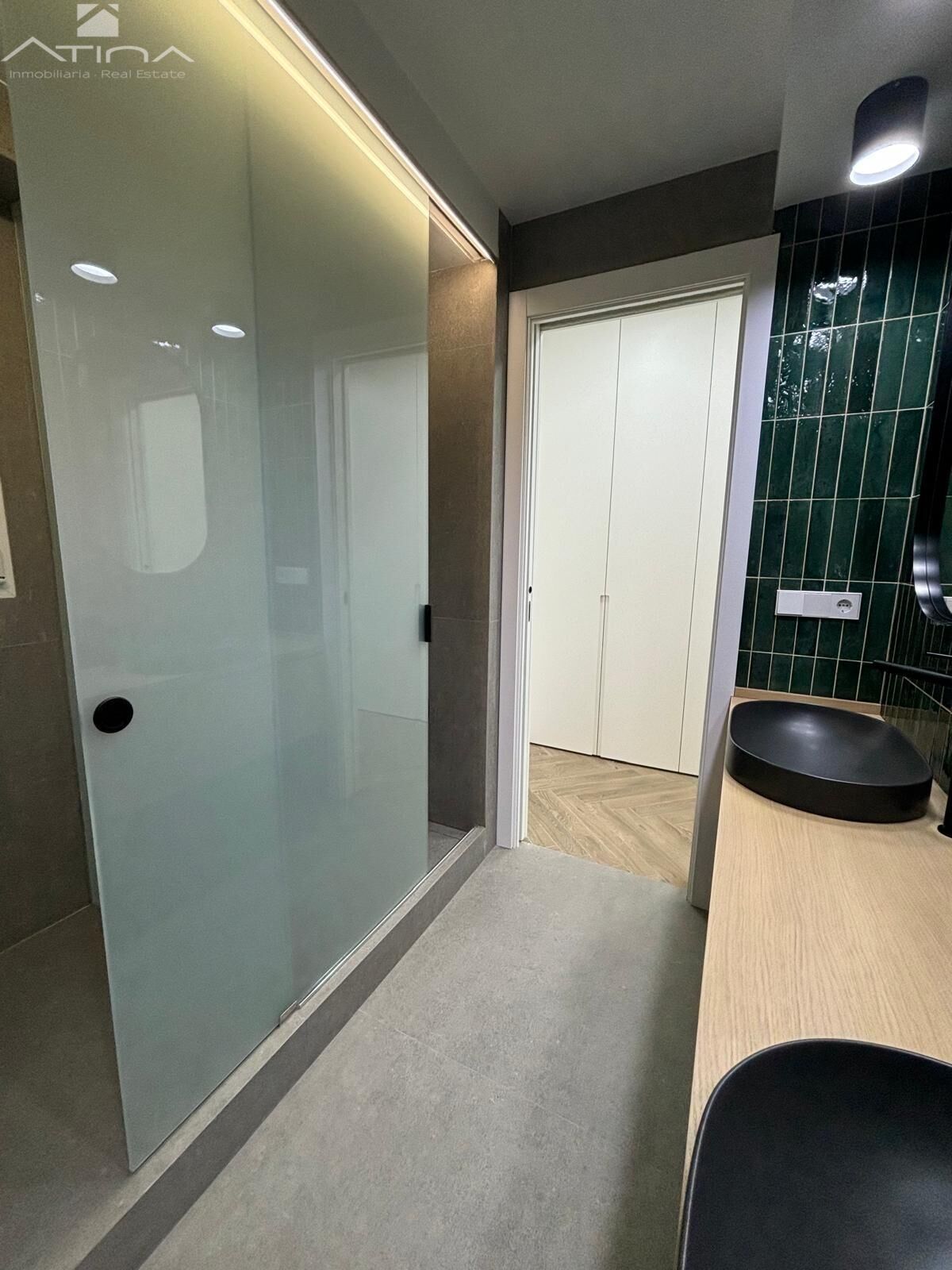 PRECIOSO PISO COMPLETAMENTE REFORMADO EN EL CENTRO DE GANDIA
