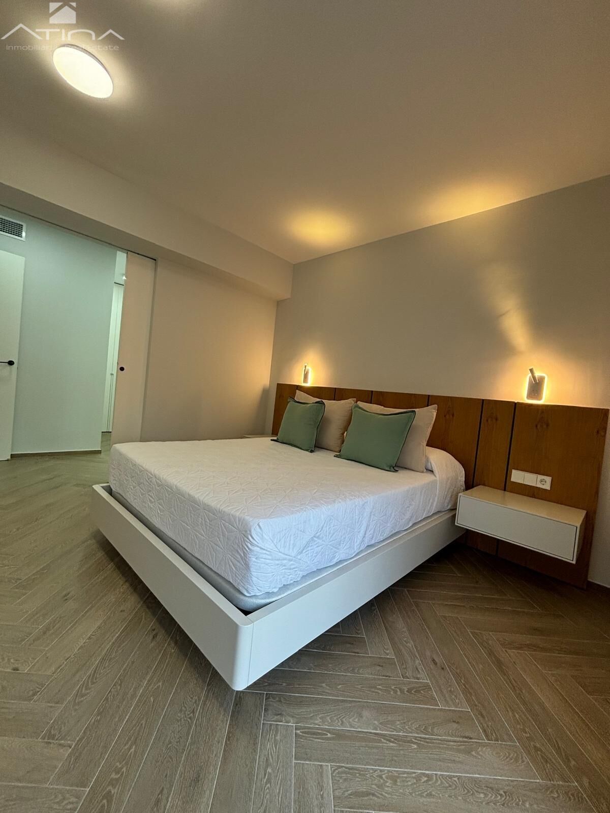 PRECIOSO PISO COMPLETAMENTE REFORMADO EN EL CENTRO DE GANDIA