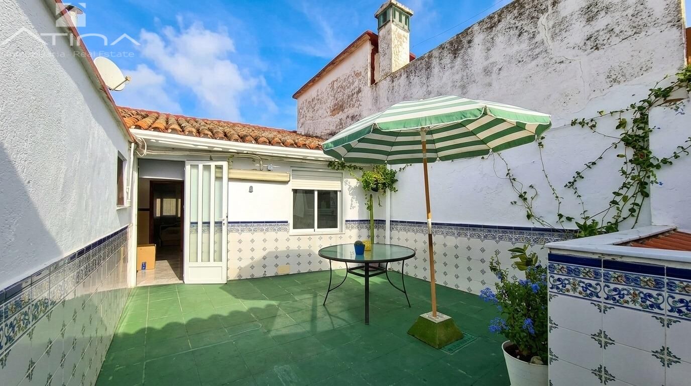 Casa en Daimús con amplia terraza y orientación sureste