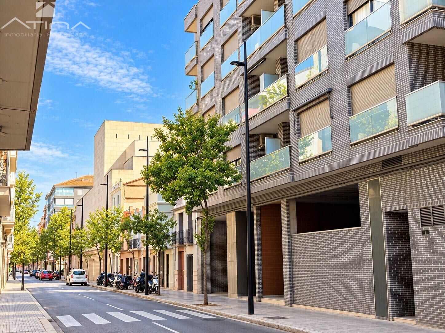 Appartement doté d'une terrasse spectaculaire de 94 m² et d'un garage, situé à proximité du Paseo Germanías